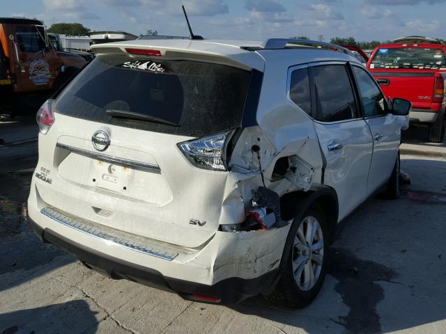 5N1AT2MT2GC917473 - 2016 NISSAN ROGUE S WHITE photo 4