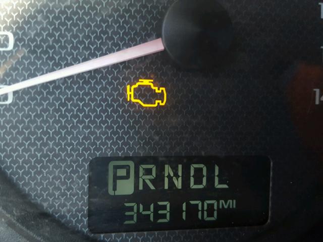 1G1ZT52815F228763 - 2005 CHEVROLET MALIBU LS 灰色 照片 8