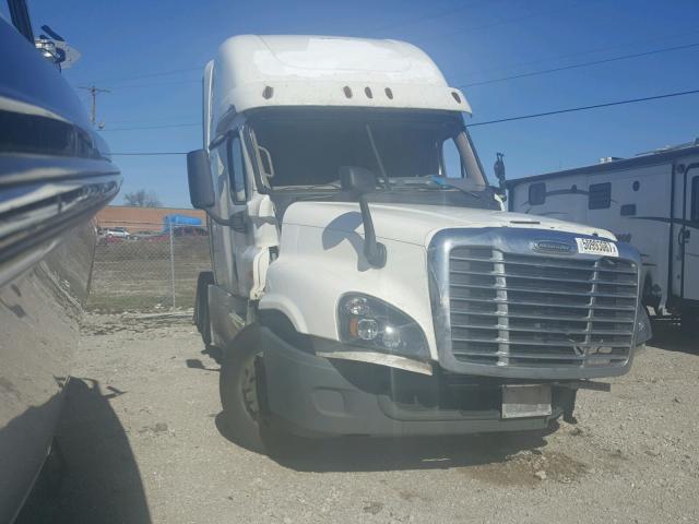 1FUJGLBG2HLJD5443 - 2017 FREIGHTLINER CASCADIA 1 WHITE photo 1