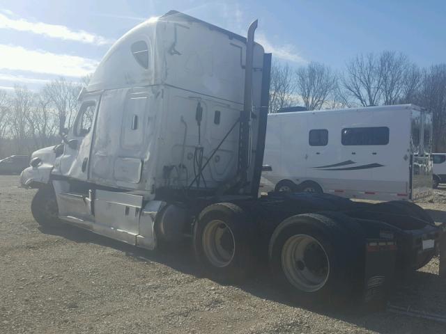 1FUJGLBG2HLJD5443 - 2017 FREIGHTLINER CASCADIA 1 WHITE photo 3