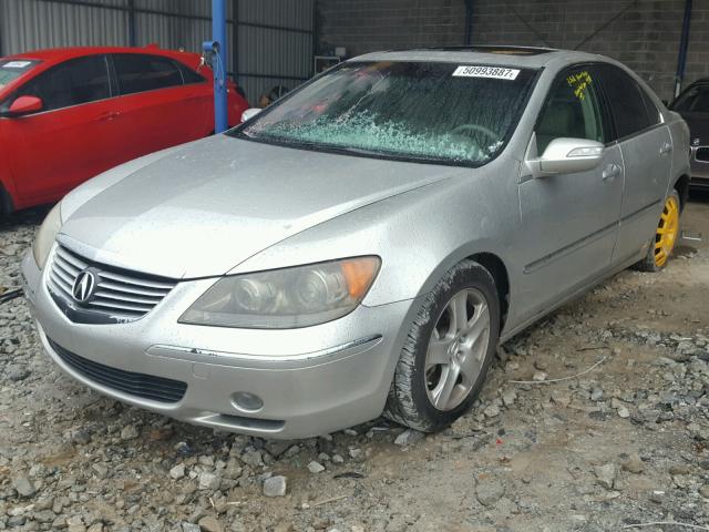 JH4KB16516C005967 - 2006 ACURA RL SILVER photo 2