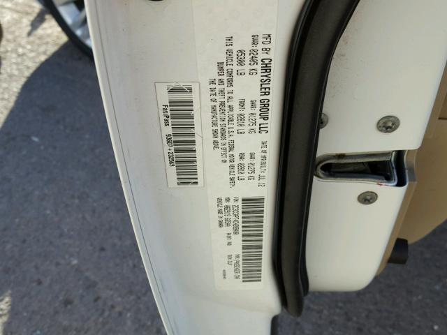 2C3CCAPT4CH289480 - 2012 CHRYSLER 300C LUXUR WHITE photo 10