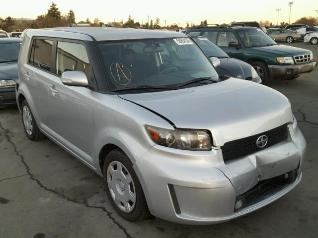 JTLKE50E981005596 - 2008 TOYOTA SCION XB SILVER photo 1