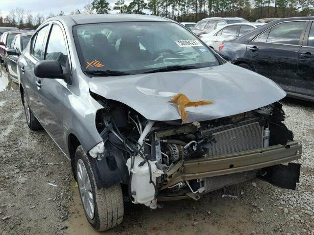 3N1CN7AP8CL919564 - 2012 NISSAN VERSA S SILVER photo 1