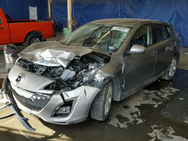 JM1BL1K56B1485885 - 2011 MAZDA 3 S SILVER photo 2