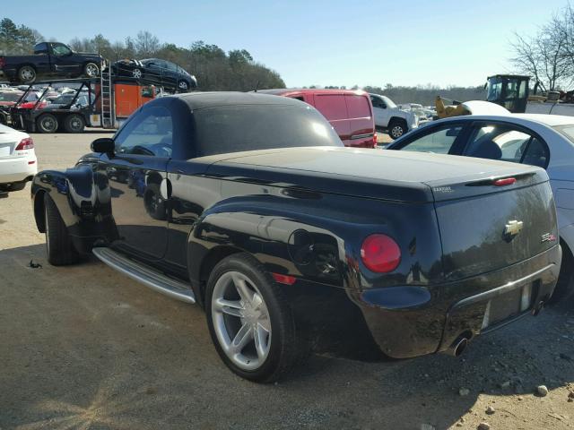 1GCES14P34B108829 - 2004 CHEVROLET SSR BLACK photo 3