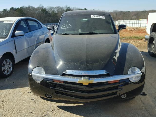 1GCES14P34B108829 - 2004 CHEVROLET SSR 黑色 照片 9