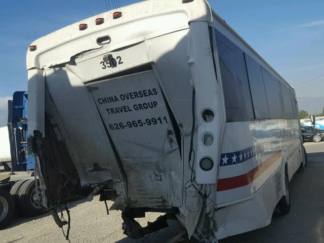 4UZADRDU2ECFV9015 - 2014 FREIGHTLINER CHASSIS S- WHITE photo 4