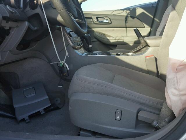 1G11B5SL9EF271171 - 2014 CHEVROLET MALIBU LS 银色 照片 5