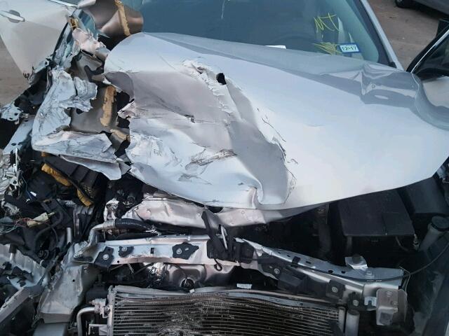 1G11B5SL9EF271171 - 2014 CHEVROLET MALIBU LS 银色 照片 7