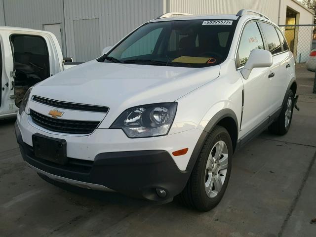 3GNAL2EK5FS518910 - 2015 CHEVROLET CAPTIVA LS WHITE photo 2