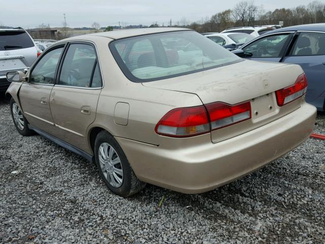 1HGCG56461A098903 - 2001 HONDA ACCORD LX TAN photo 3