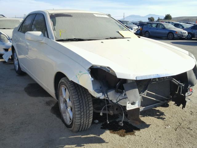 1G6DP567950142761 - 2005 CADILLAC CTS HI FEA WHITE photo 1