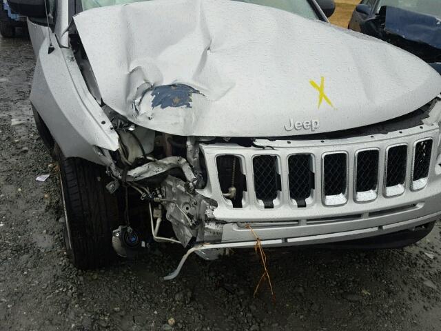 1C4NJDBB6CD621832 - 2012 JEEP COMPASS SP SILVER photo 9