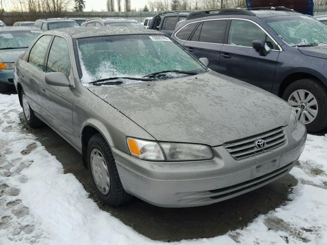 JT2BG22K5V0062850 - 1997 TOYOTA CAMRY LE SILVER photo 1