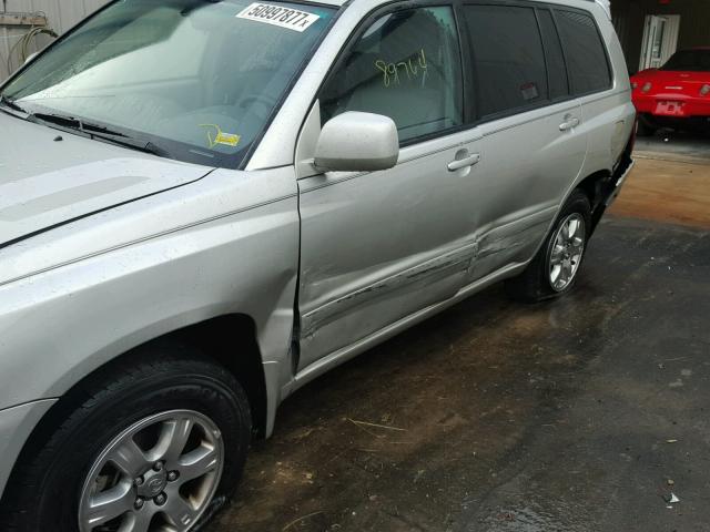 JTEEP21A170225716 - 2007 TOYOTA HIGHLANDER GRAY photo 9