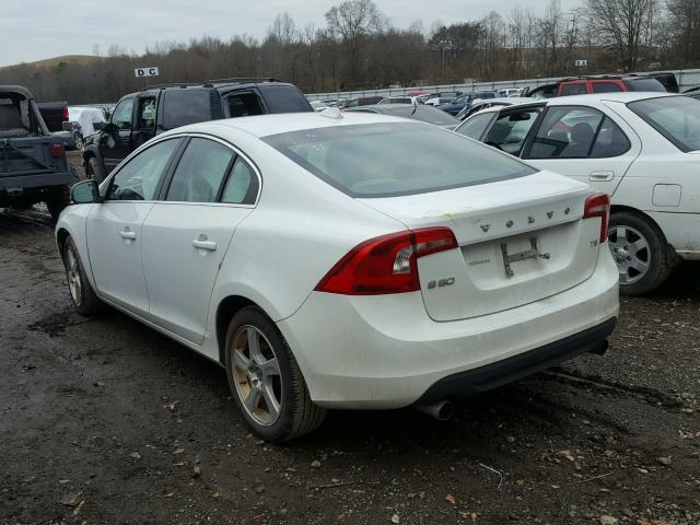 YV1622FS5C2058360 - 2012 VOLVO S60 T5 WHITE photo 3