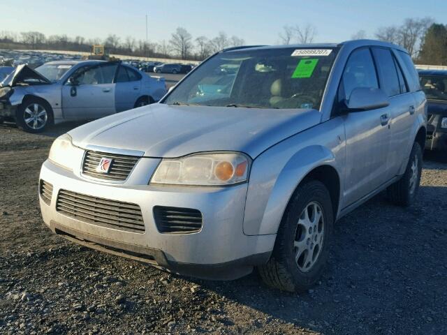 5GZCZ53476S807853 - 2006 SATURN VUE SILVER photo 2