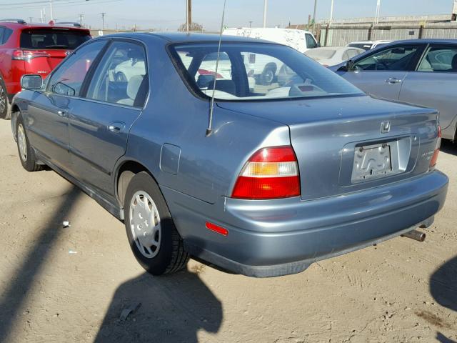 1HGCD5635RA157824 - 1994 HONDA ACCORD LX BLUE photo 3