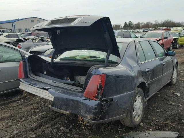 1G6KD54Y43U217139 - 2003 CADILLAC DEVILLE BLUE photo 4