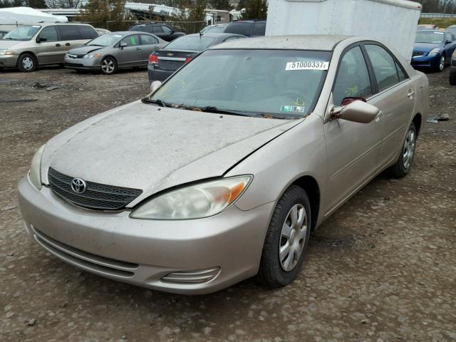 4T1BE32K44U320152 - 2004 TOYOTA CAMRY LE BEIGE photo 2