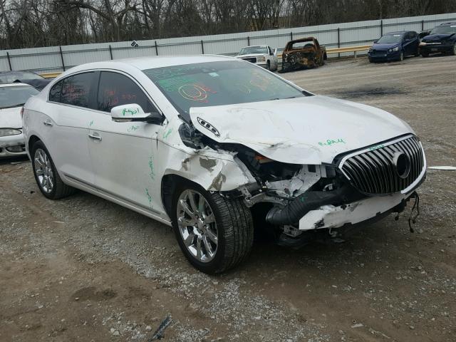 1G4GD5G33FF149214 - 2015 BUICK LACROSSE P WHITE photo 1