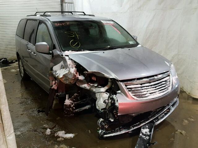 2C4RC1BG1ER324649 - 2014 CHRYSLER TOWN & COU SILVER photo 1