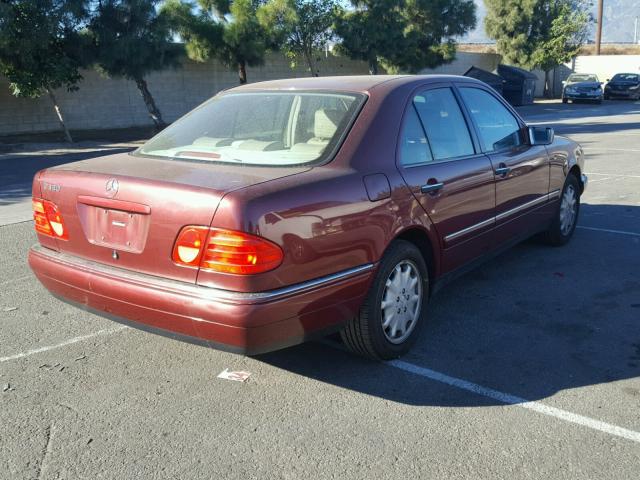 WDBJF65H5XA924182 - 1999 MERCEDES-BENZ E 320 RED photo 4