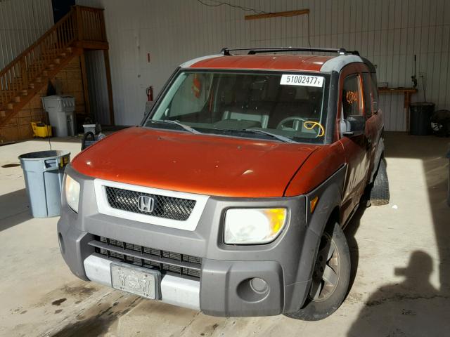 5J6YH28593L042445 - 2003 HONDA ELEMENT EX ORANGE photo 2