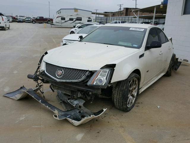 1G6DV5EP0D0103238 - 2013 CADILLAC CTS-V WHITE photo 2