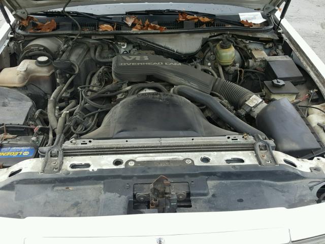 1LNLM82W6PY730214 - 1993 LINCOLN TOWN CAR S WHITE photo 7