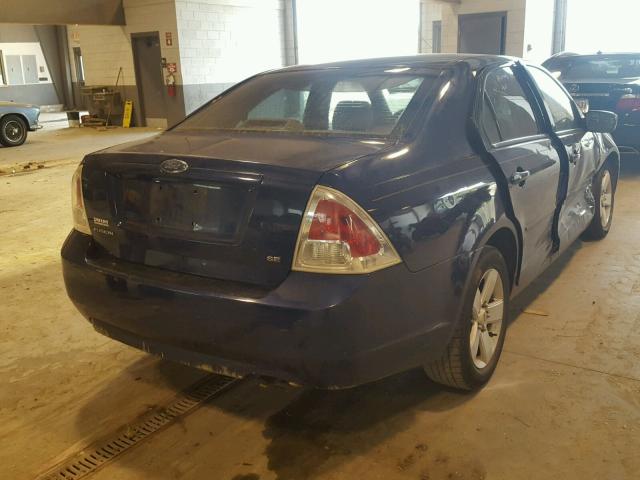 3FAFP07Z96R238132 - 2006 FORD FUSION SE BLUE photo 4