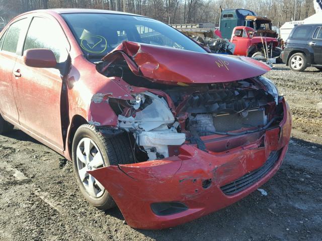 JTDBT923071079007 - 2007 TOYOTA YARIS RED photo 9