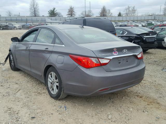 5NPEB4AC0DH628259 - 2013 HYUNDAI SONATA GLS GRAY photo 3