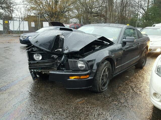 1ZVHT82H085179115 - 2008 FORD MUSTANG GT BLACK photo 2