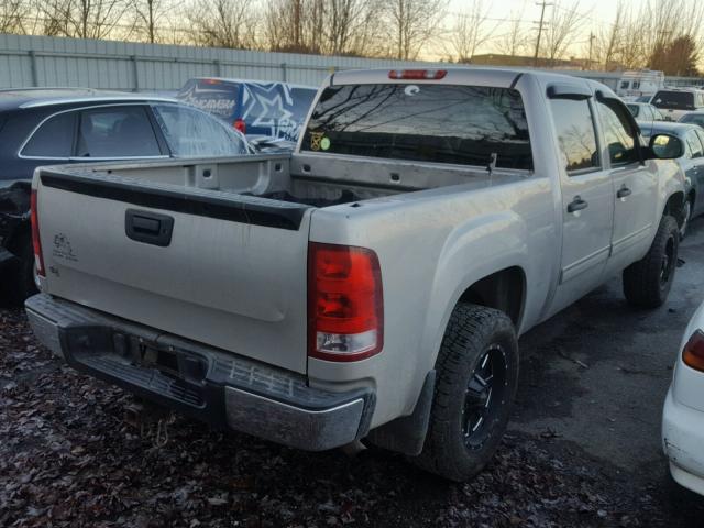 3GTEK13M99G262841 - 2009 GMC SIERRA K15 SILVER photo 4