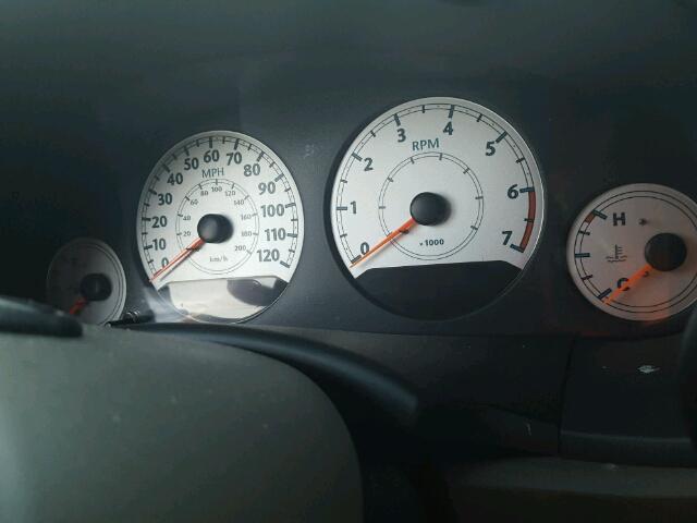 2C4GP54L95R142775 - 2005 CHRYSLER TOWN & COU Qırmızı foto 8