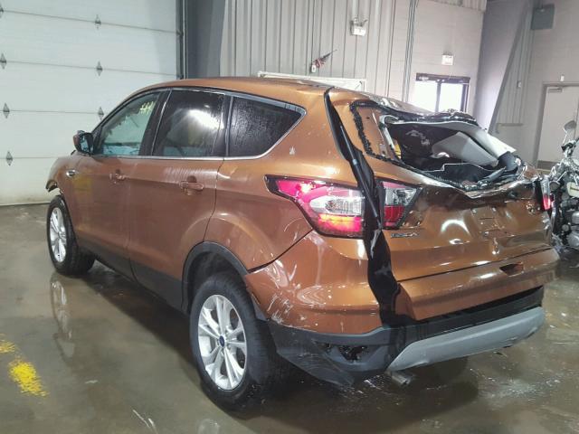 1FMCU0G97HUC81395 - 2017 FORD ESCAPE SE ORANGE photo 3