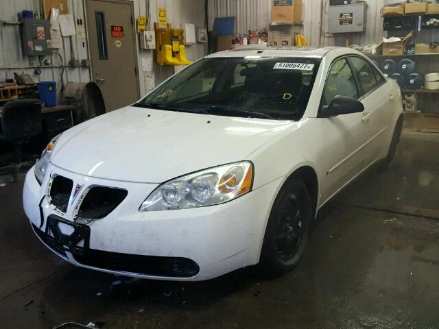 1G2ZH57N774102370 - 2007 PONTIAC G6 GT WHITE photo 2