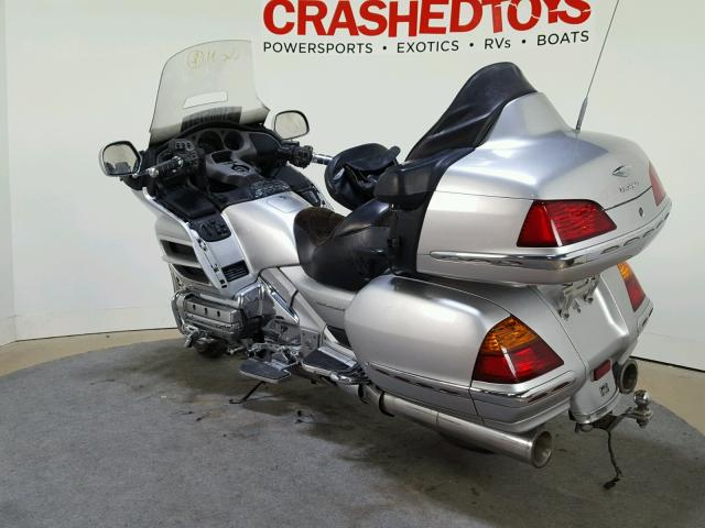 1HFSC47095A412101 - 2005 HONDA GOLDWING SILVER photo 6