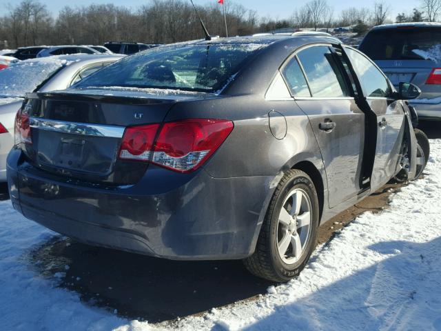 1G1PC5SB8D7292939 - 2013 CHEVROLET CRUZE LT GRAY photo 4