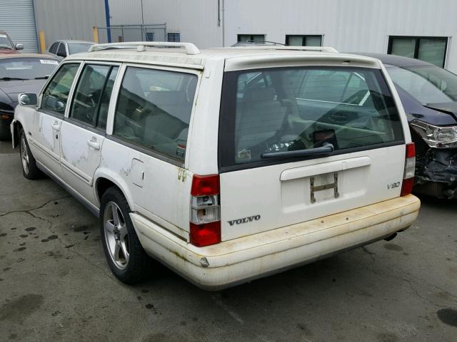 YV1KW9602W1045117 - 1998 VOLVO V90 WHITE photo 3