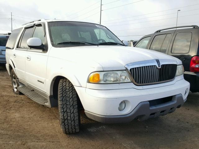 5LMEU27RX1LJ19788 - 2001 LINCOLN NAVIGATOR WHITE photo 1