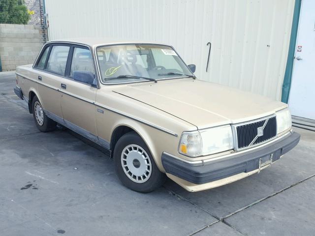 YV1AA8843L1395890 - 1990 VOLVO 240 BASE GOLD photo 1