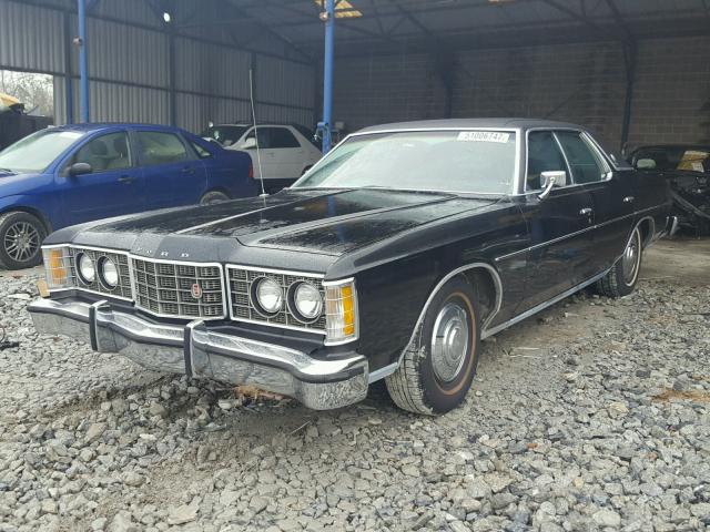 3W66H165450 - 1973 FORD SEDAN BLACK photo 2