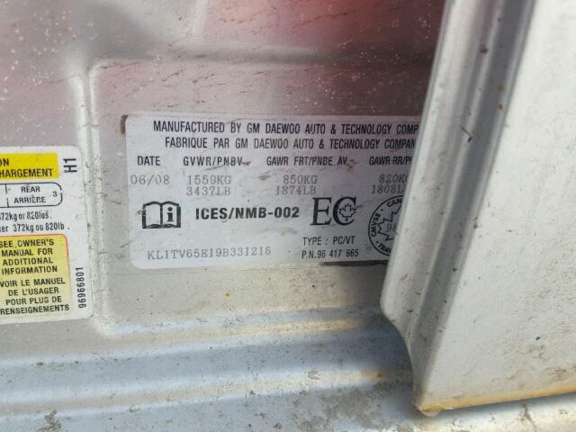 KL1TV65E19B331216 - 2009 CHEVROLET AVEO LS SILVER photo 10