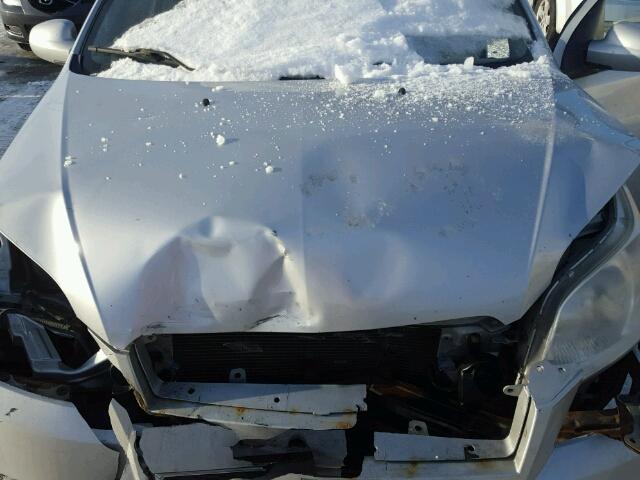 KL1TV65E19B331216 - 2009 CHEVROLET AVEO LS SILVER photo 7