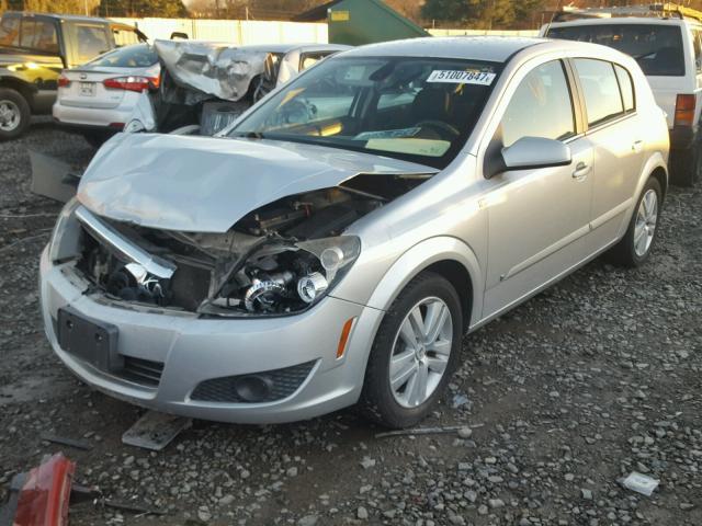 W08AT671X85135474 - 2008 SATURN ASTRA XR SILVER photo 2