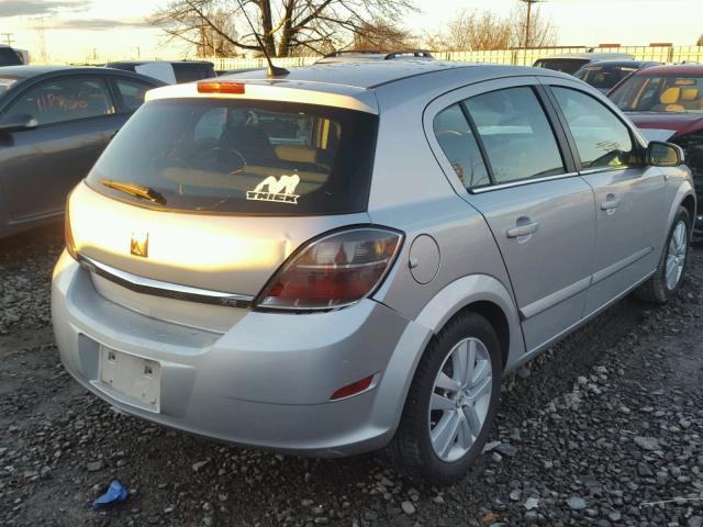 W08AT671X85135474 - 2008 SATURN ASTRA XR SILVER photo 4