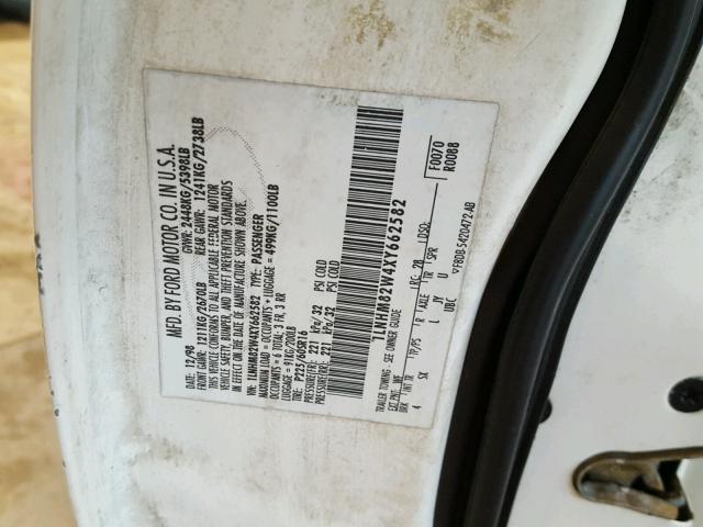 1LNHM82W4XY662582 - 1999 LINCOLN TOWN CAR S WHITE photo 10